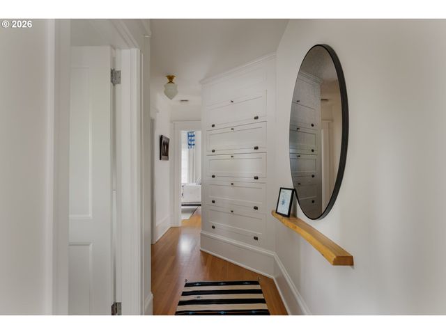 3303 Ne 22ND Ave, Portland, OR 97212