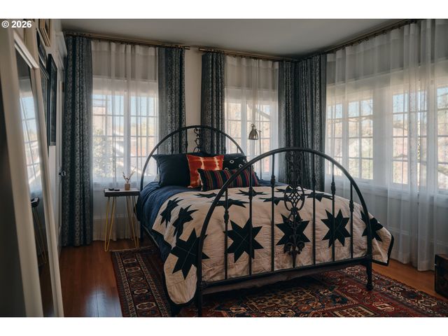 3303 Ne 22ND Ave, Portland, OR 97212