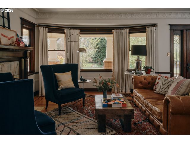 3303 Ne 22ND Ave, Portland, OR 97212