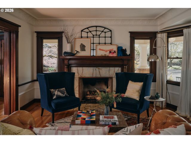 3303 Ne 22ND Ave, Portland, OR 97212