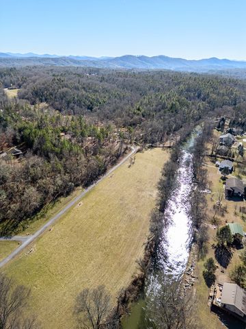 23 Butterball Boulevard, Murphy, NC 28906