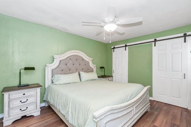 1403 N Avenue F, Freeport, TX 77541