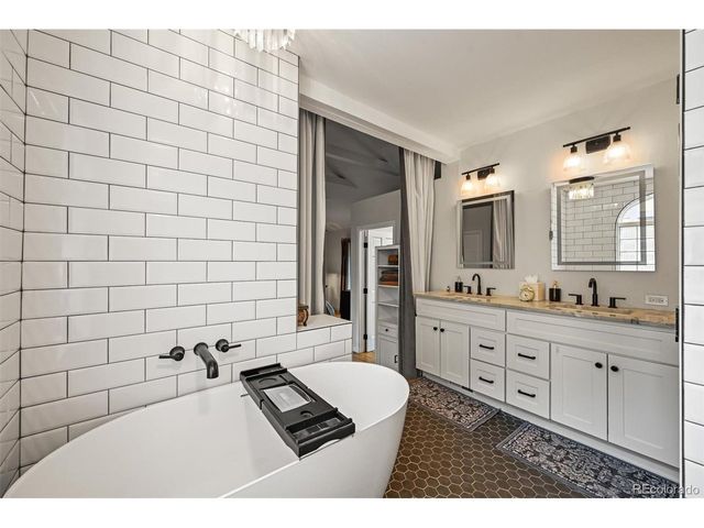1414 S Vine St, Denver, CO 80210