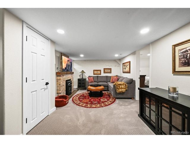 1414 S Vine St, Denver, CO 80210