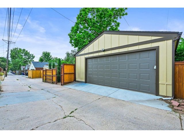 1414 S Vine St, Denver, CO 80210