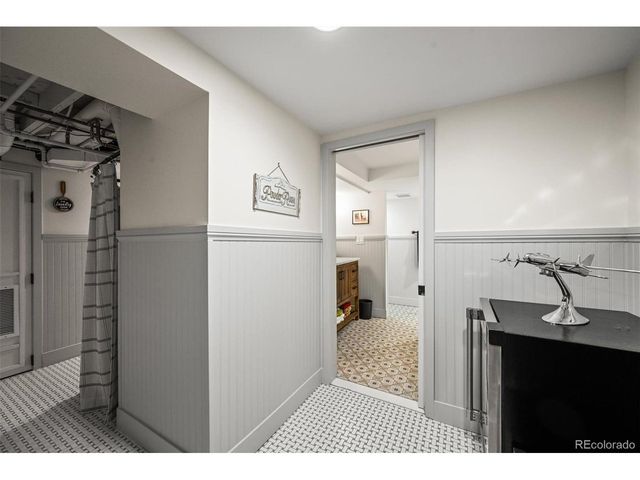 1414 S Vine St, Denver, CO 80210