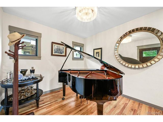1414 S Vine St, Denver, CO 80210