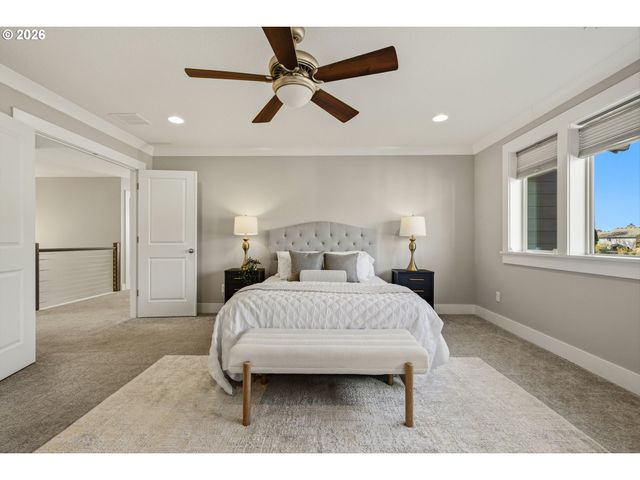 2906 Ne 168TH Ave, Vancouver, WA 98682