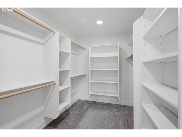 2906 Ne 168TH Ave, Vancouver, WA 98682