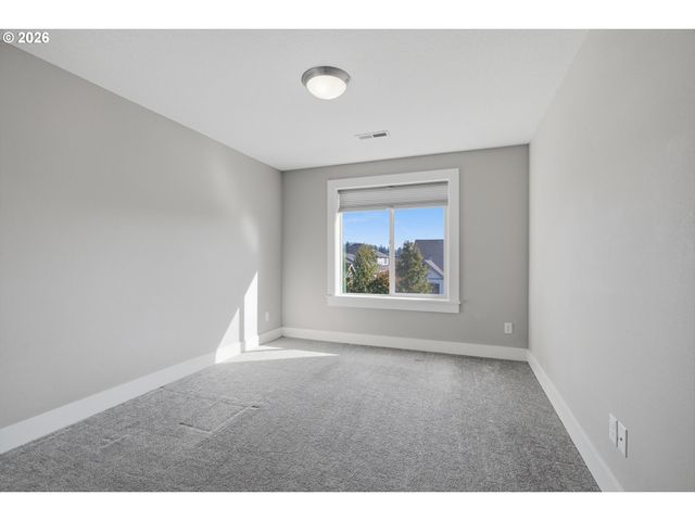 2906 Ne 168TH Ave, Vancouver, WA 98682