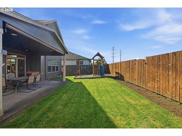 2906 Ne 168TH Ave, Vancouver, WA 98682