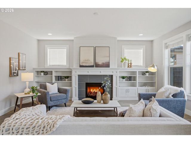 2906 Ne 168TH Ave, Vancouver, WA 98682