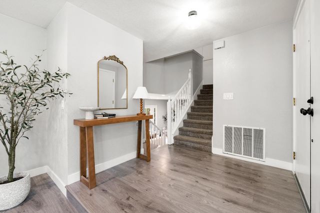 3205 Korovo Ct, Sacramento, CA 95826