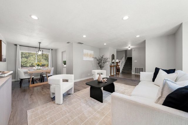 3205 Korovo Ct, Sacramento, CA 95826