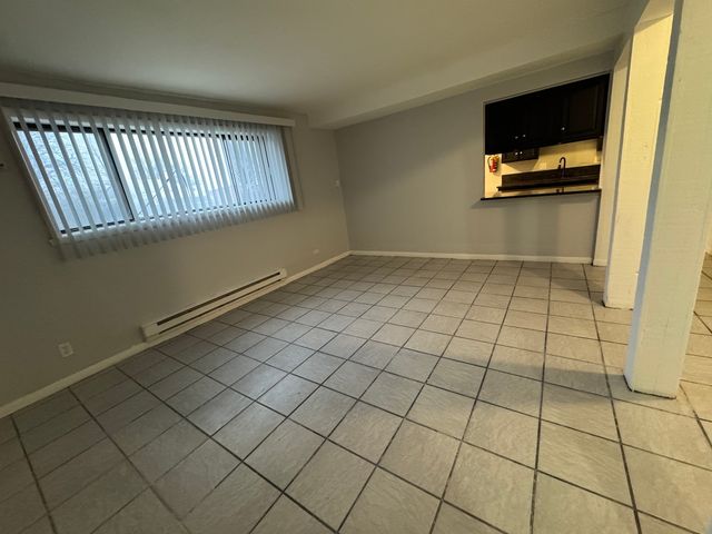 1751 Felten Road 1, Aurora, IL 60505