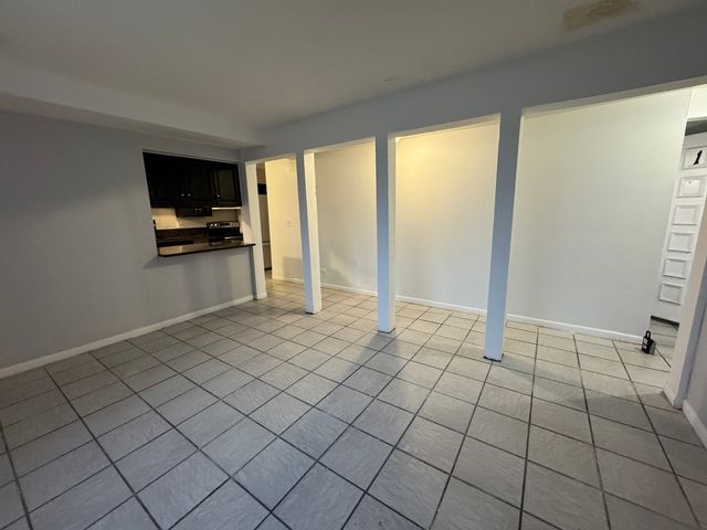 1751 Felten Road 1, Aurora, IL 60505