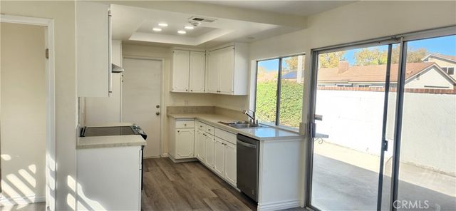 14421 Pinewood Road, Tustin, CA 92780