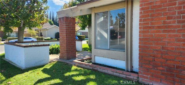 14421 Pinewood Road, Tustin, CA 92780