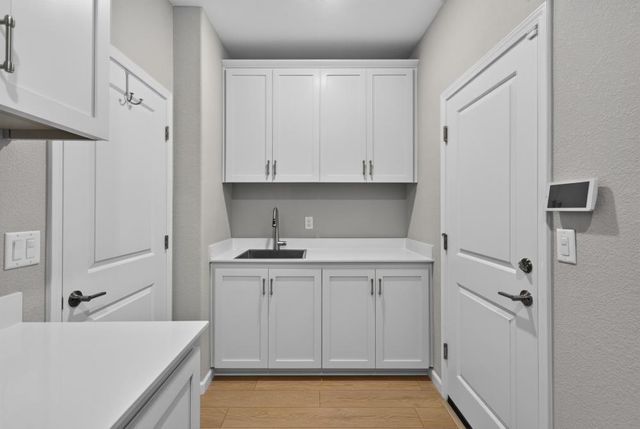 1221 Alpine Way, Lincoln, CA 95648
