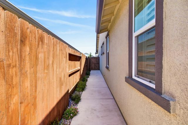 1221 Alpine Way, Lincoln, CA 95648