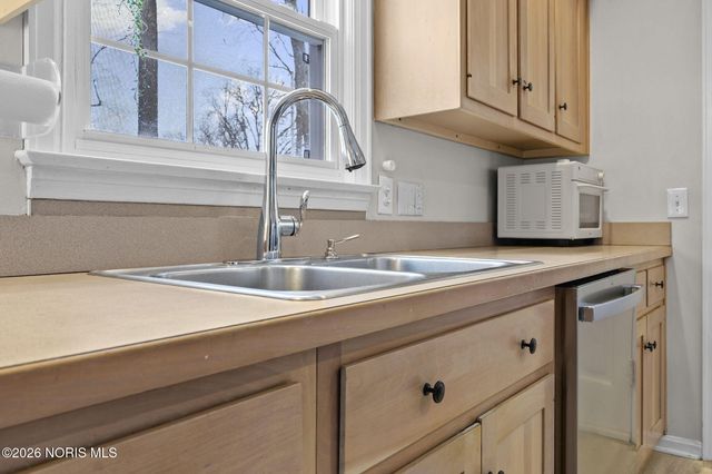 3456 Gallatin Road, Ottawa Hills, OH 43606