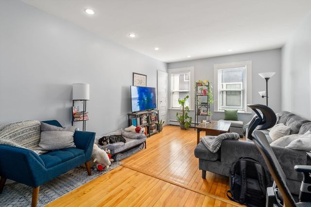 203 Winthrop Shore Dr 2, Winthrop, MA 02152