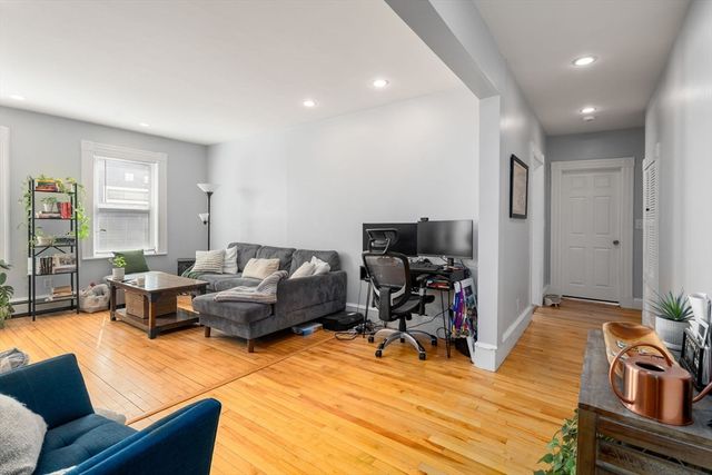 203 Winthrop Shore Dr 2, Winthrop, MA 02152