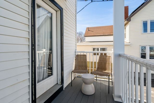 203 Winthrop Shore Dr 2, Winthrop, MA 02152