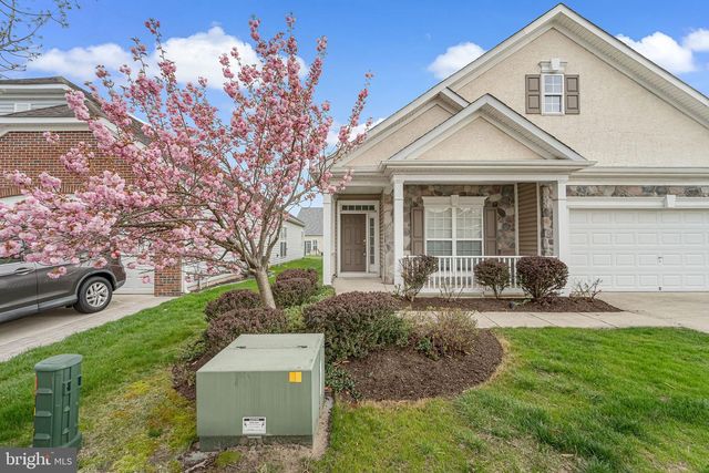 12 PENNINGTON CT, Delanco, NJ 08075