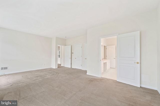 12 PENNINGTON CT, Delanco, NJ 08075