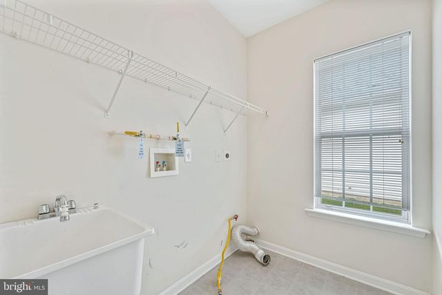 12 PENNINGTON CT, Delanco, NJ 08075