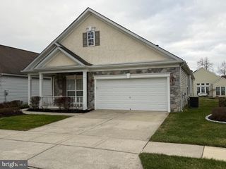 12 PENNINGTON CT, Delanco, NJ 08075