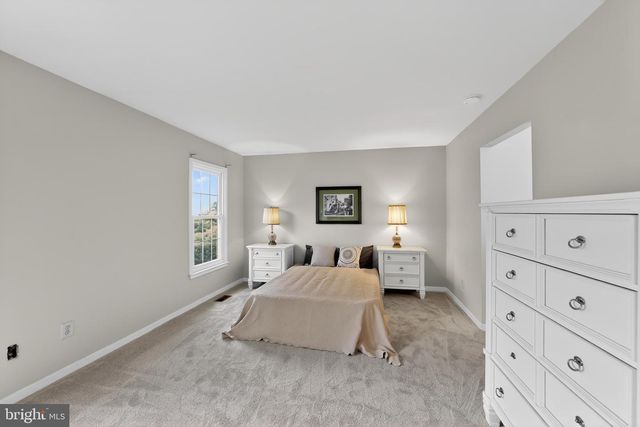 1200 HALIFAX CT, West Chester, PA 19382