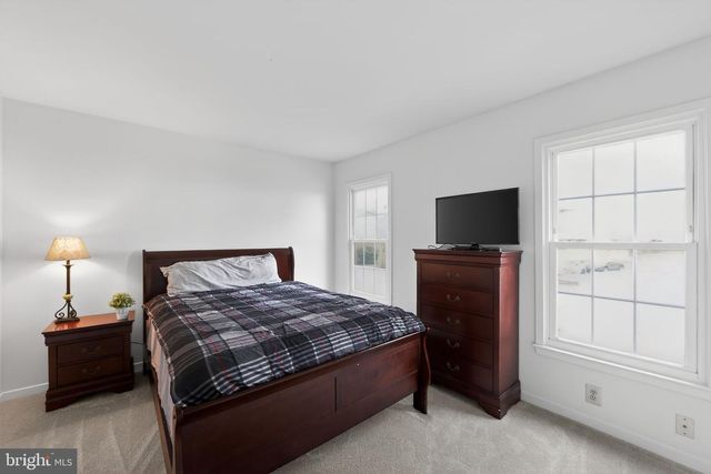1200 HALIFAX CT, West Chester, PA 19382