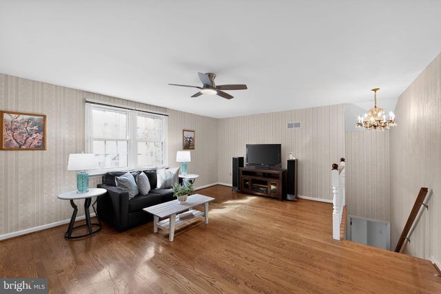 1200 HALIFAX CT, West Chester, PA 19382