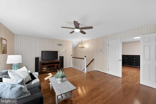 1200 HALIFAX CT, West Chester, PA 19382