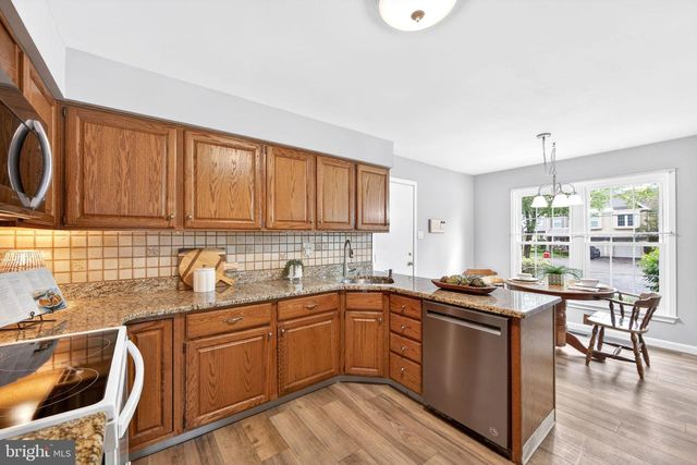 1200 HALIFAX CT, West Chester, PA 19382