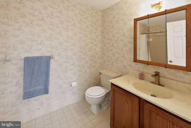 1200 HALIFAX CT, West Chester, PA 19382