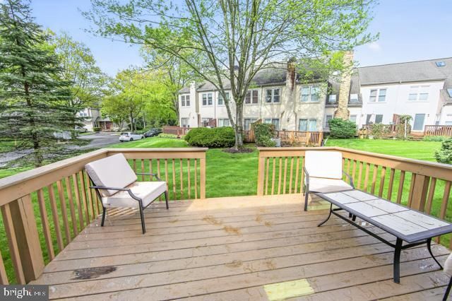 1200 HALIFAX CT, West Chester, PA 19382