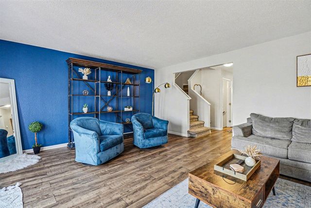 233 Fieldcrest Street, Ann Arbor, MI 48103