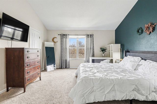 233 Fieldcrest Street, Ann Arbor, MI 48103