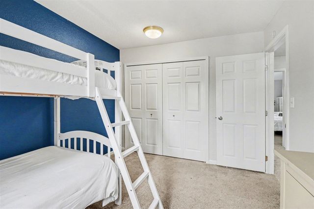 233 Fieldcrest Street, Ann Arbor, MI 48103