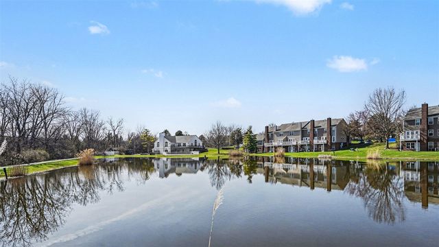 233 Fieldcrest Street, Ann Arbor, MI 48103