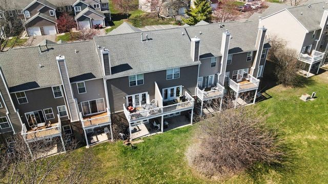 233 Fieldcrest Street, Ann Arbor, MI 48103