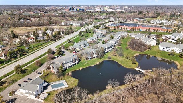 233 Fieldcrest Street, Ann Arbor, MI 48103