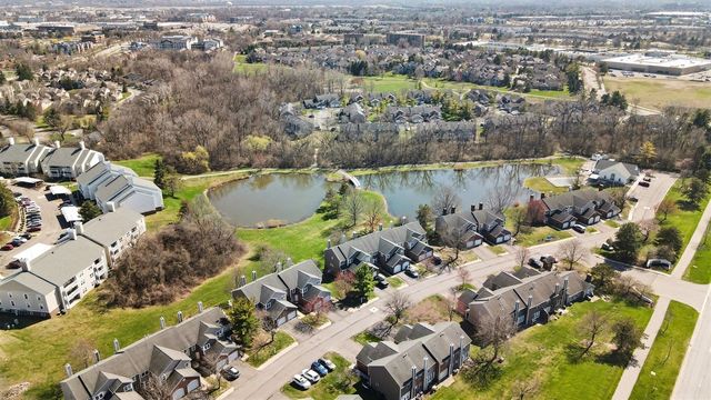 233 Fieldcrest Street, Ann Arbor, MI 48103
