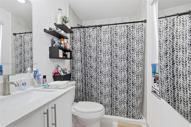 25847 SW 145th Avenue 0, Homestead, FL 33032