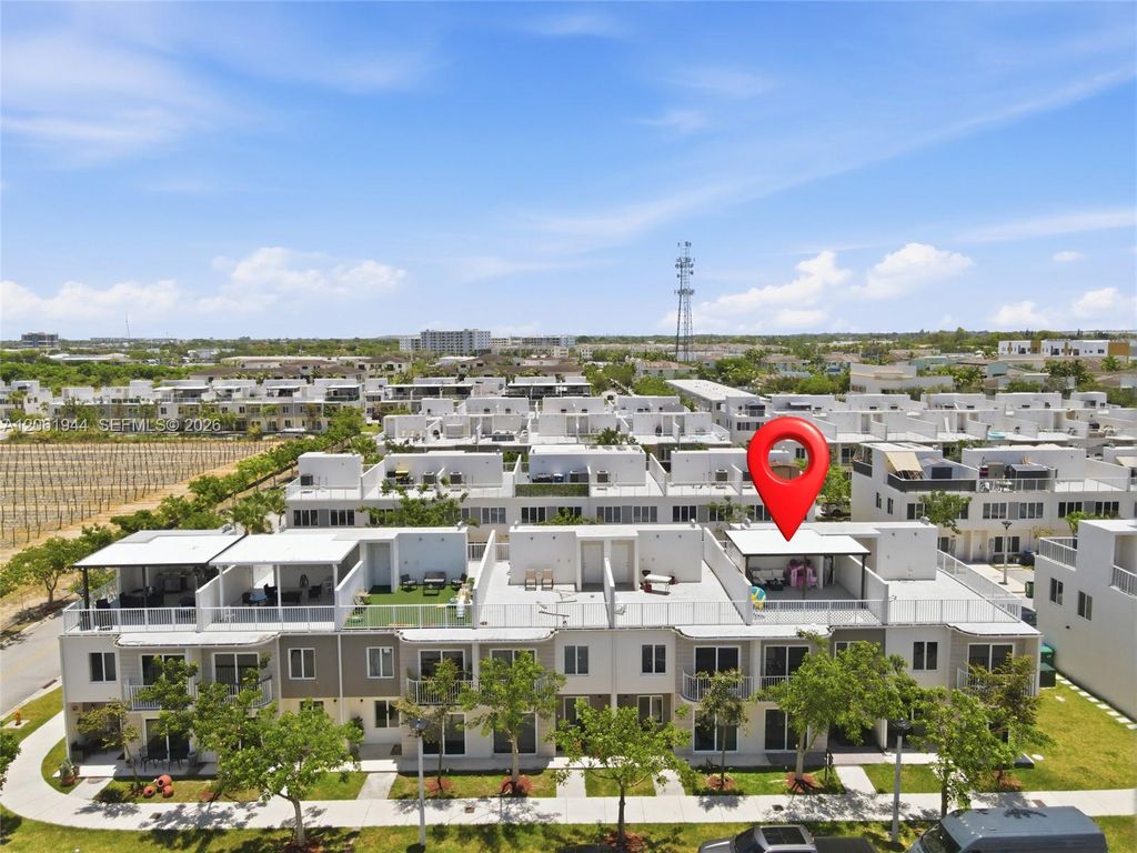 25847 SW 145th Avenue 0, Homestead, FL 33032