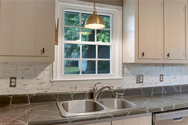 234 Country Glen, Piedmont, SC 29673