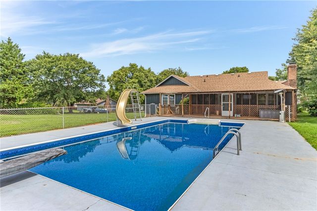 234 Country Glen, Piedmont, SC 29673